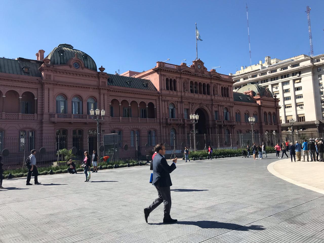 Casa Rosada: Palácio do Governo - onde Fernandéz governará o País com o desafiu de tirá-lo da crise econômica