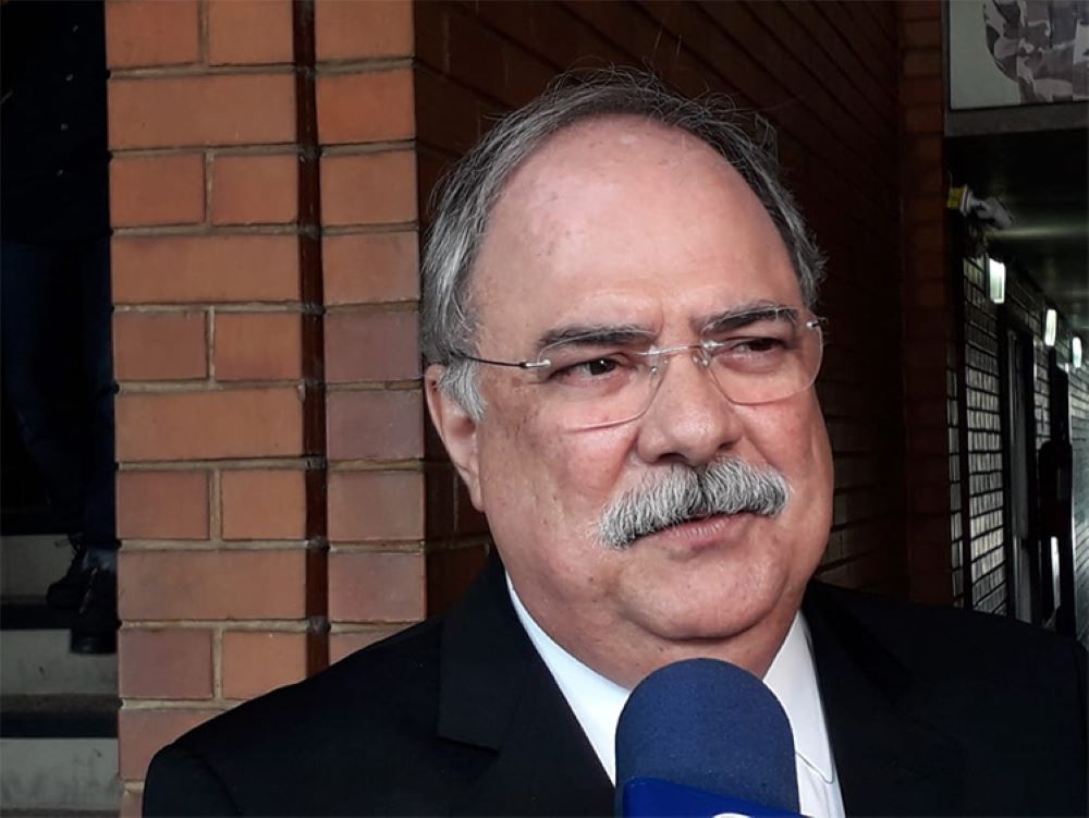 Secretário de Governo, Osmar Júnior - que esclarece sobre a 'cessão onerosa'