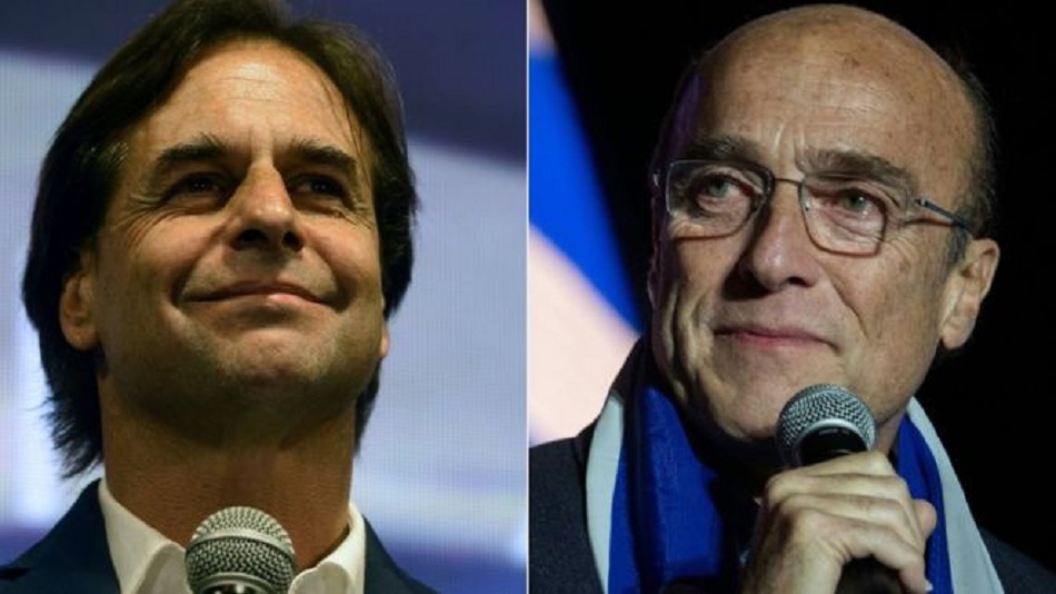 Luis Lacalle Pou (à esquerda), candidato do Partido Nacional, lidera com uma margem pequena de diferença sobre Daniel Martínez, da Frente Ampla