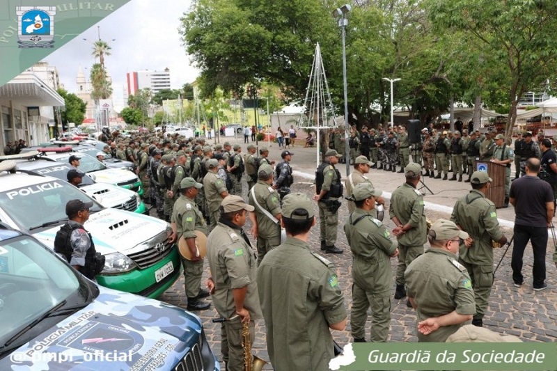 250 policiais militares irão reforçar o policiamento durante esse período natalino