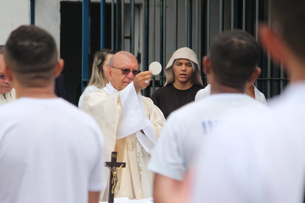 Cultos, missas e outros atos religiosos são realizados nas unidades penais do Piauí
