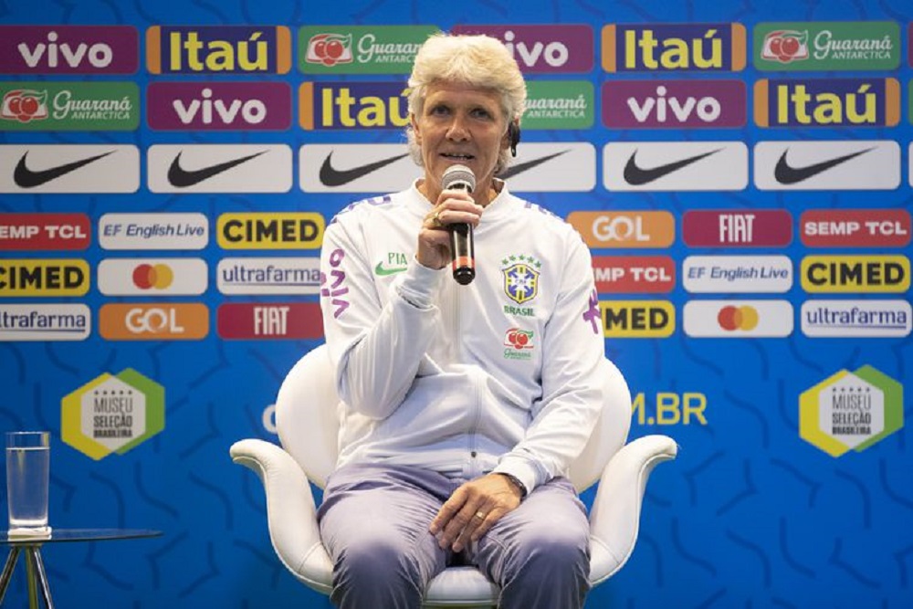 Sueca Pia Sundhage é apresentada como nova técnica da seleção brasileira feminina de futebol