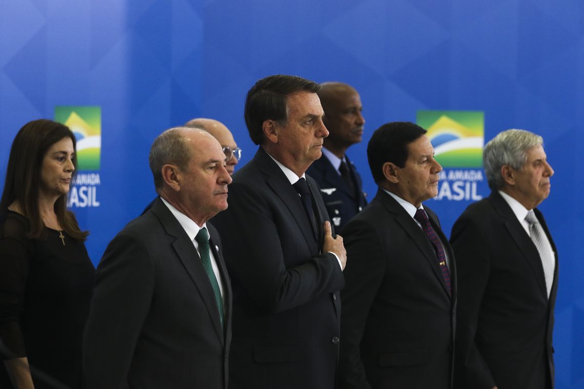 Bolsonaro e o ministro da Defesa