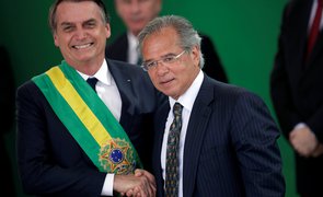 Bolsonaro precisa governar para melhorar o País e desacreditá-lo