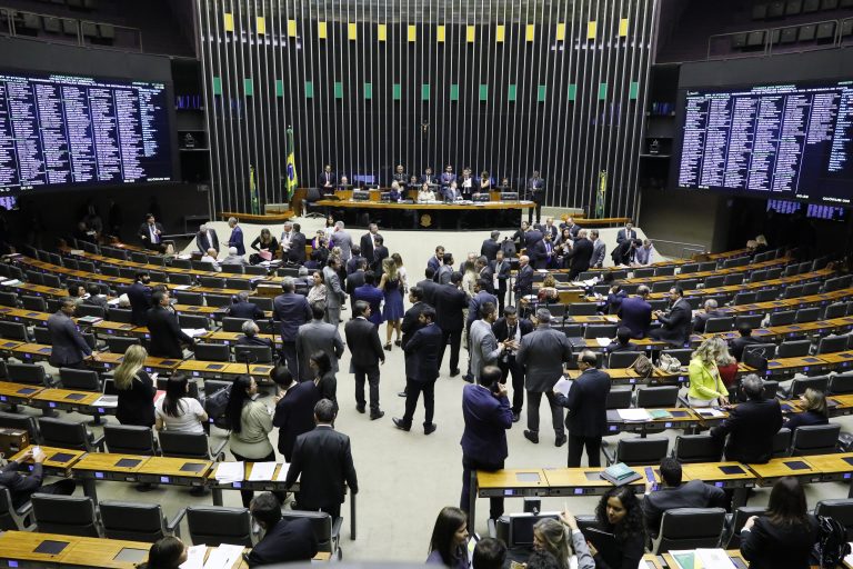 Câmara rejeitou propostas do Senado