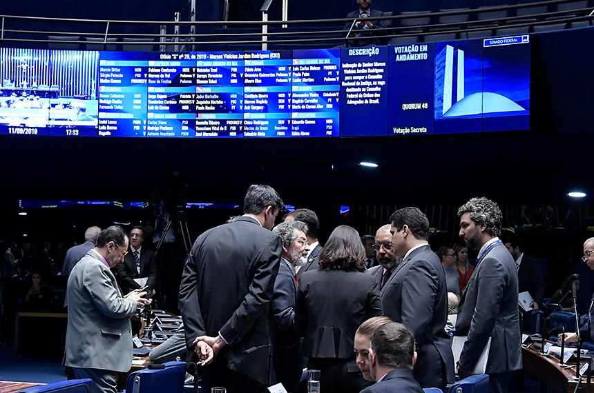Plenário do Senado discute regras eleitorais e Reforma da Previdência nesta semana