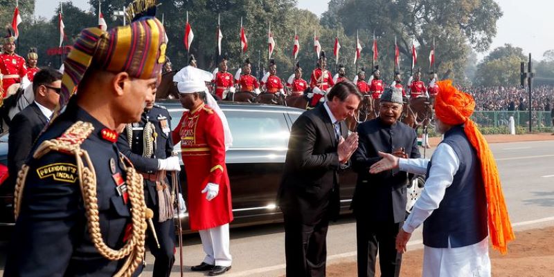 No Dia da República da Índia, Bolsonaro é recebido como convidado de honra