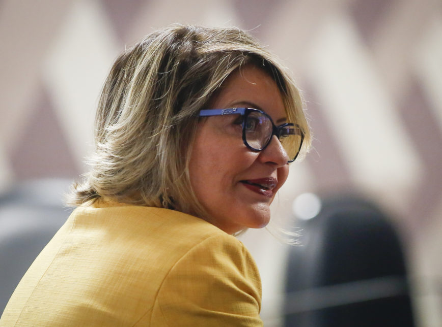 Senadora Juíza Selma em reunião da CCJ do Senado. Ela teve o mandato cassado pelo TSE, mas aguarda o rito da Casa para de fato deixar o cargo