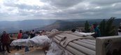 O Cristo sobre o solo minutos antes de ser elevado à torre da Igrejinha do Céu