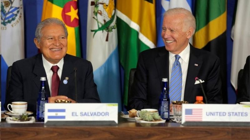 Biden trouxe sua experiência em política externa ao governo de Obama