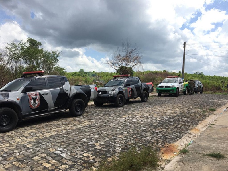 PM durante desocupação de terreno na zona Leste