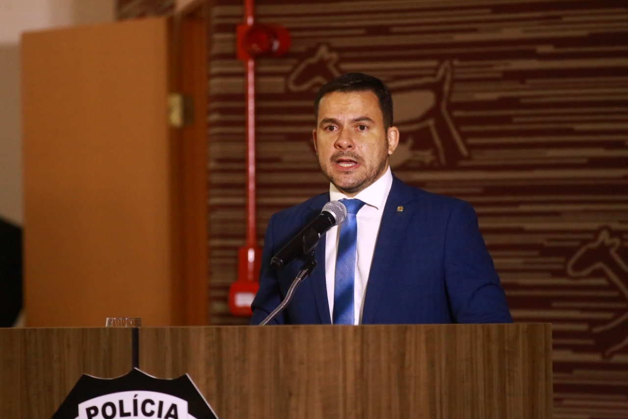 Presidente da Frente Parlamentar do Sistema Penitenciário do congresso nacional, deputado federal Capitão Alberto Neto, destaca a excelência da ACADEPEN na formação policial penal