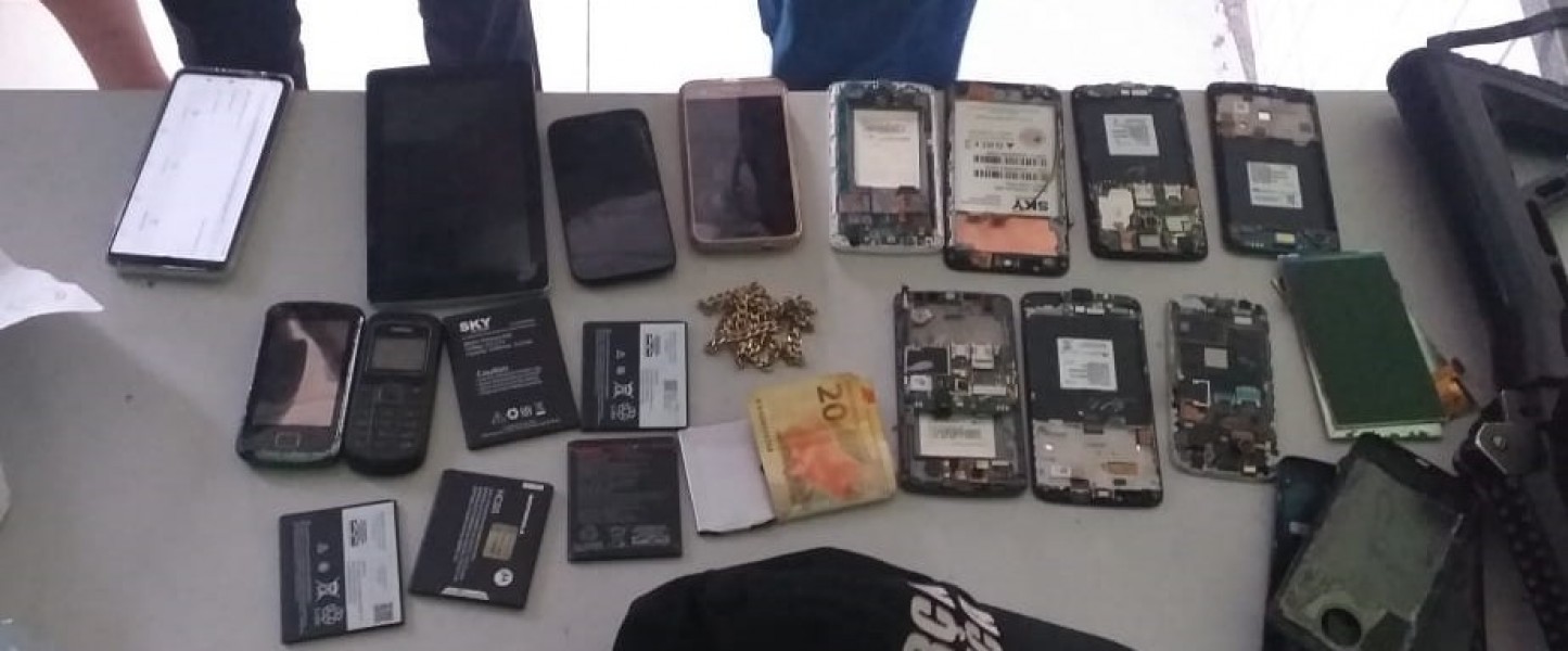 Celulares recuperados pela Policia Militar