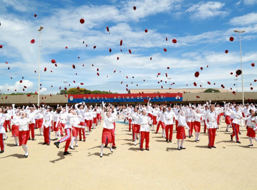 Cerimônia de formatura dos alunos do 3º ano do Ensino Médio do Colégio Militar de Brasília, em dezembro de 2019