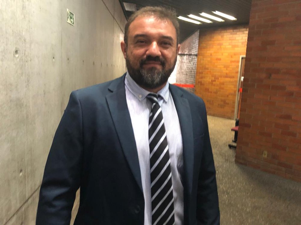 Cleiton Holanda deve partipar do GT em nome do SINPOLJUSPI, ou indica Vilobaldo Carvalho (Foto: Jacinto Teles/JTNews) Cleiton Holanda deve partipar do GT em nome do SINPOLJUSPI, ou indica Vilobaldo Carvalho (Foto: Jacinto Teles/JTNews)