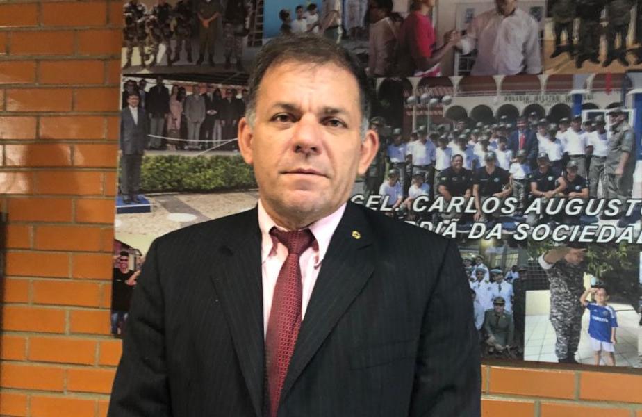 Deputado Carlos Augusto - um dos proponentes da PEC da Polícia Penal