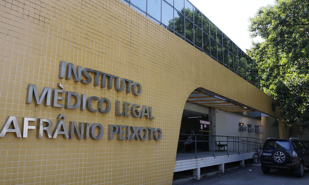Instituto Médico Legal Adriano Peixoto