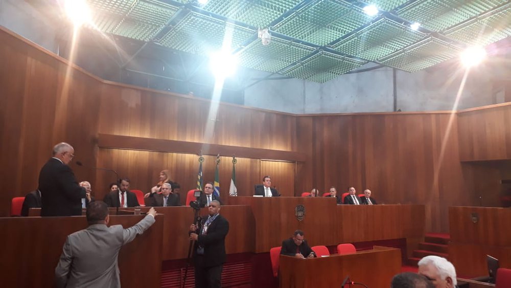 Presidente do Banco do Nordeste recebe título de Cidadão Piauiense em sessão solene da Alepi (Foto: Joélia Cantuária/JTNEWS) Presidente do Banco do Nordeste recebe título de Cidadão Piauiense em sessão solene da Alepi (Foto: Joélia Cantuária/JTNEWS)