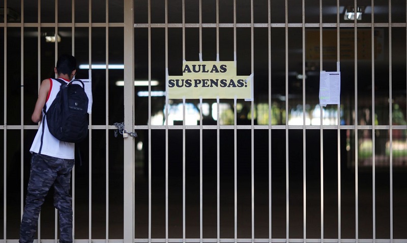 Aulas suspensas na USP e Unesp