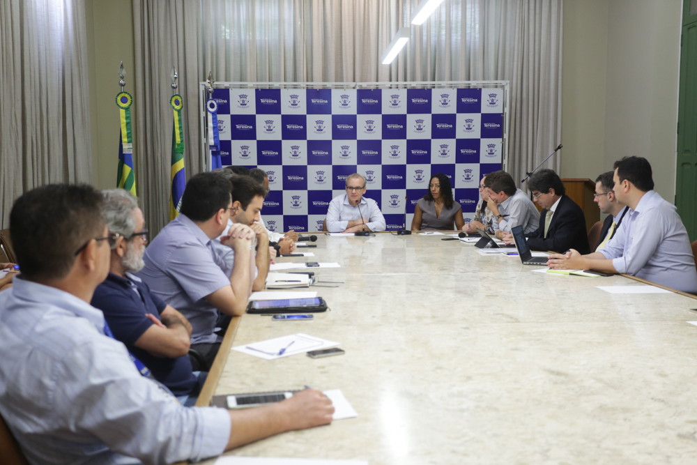 Dependendo do andamento dos estudos e leilões de cada PPP, Teresina pode receber cerca de R$ 1 bilhão de investimentos nos próximos 5 anos em parceria com o setor privado