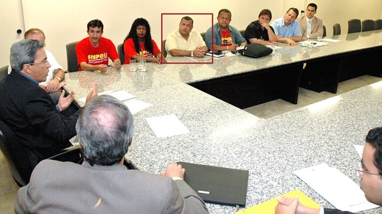 Governador Marcela Déda em 2007 recebe diretoria do SINPOL-SE - tendo Manoel do Nascimento como presidente