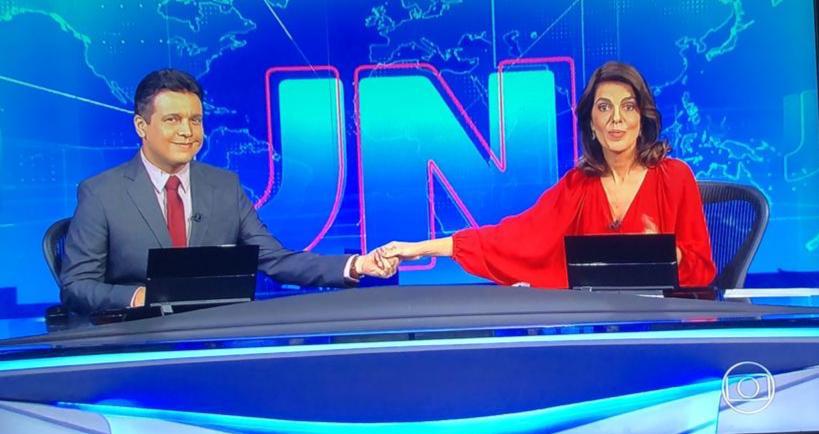 Marcelo Magno apresenta JN na Globo com Mariana Gross