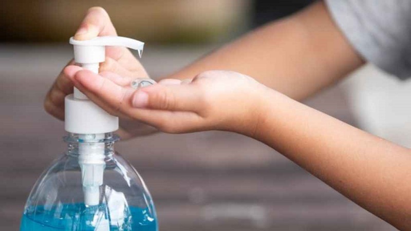 O dinheiro deve ser repassado para escolas que estiverem com dados cadastrais atualizados junto ao Ministério da Educação (MEC).