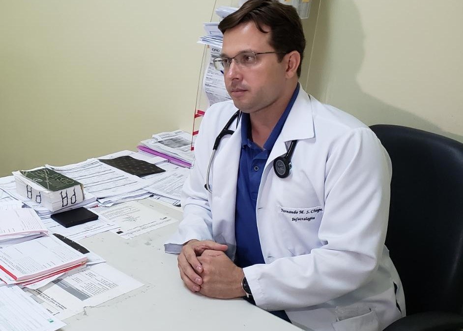 O médico infectologista do Hapvida, Fernando Chagas