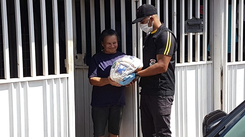 As equipes do Detran distribuirão 96 cestas e as doações serão entregues nas residências dos estudantes.
