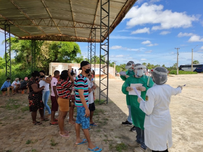 Ônibus que vinha de São Paulo