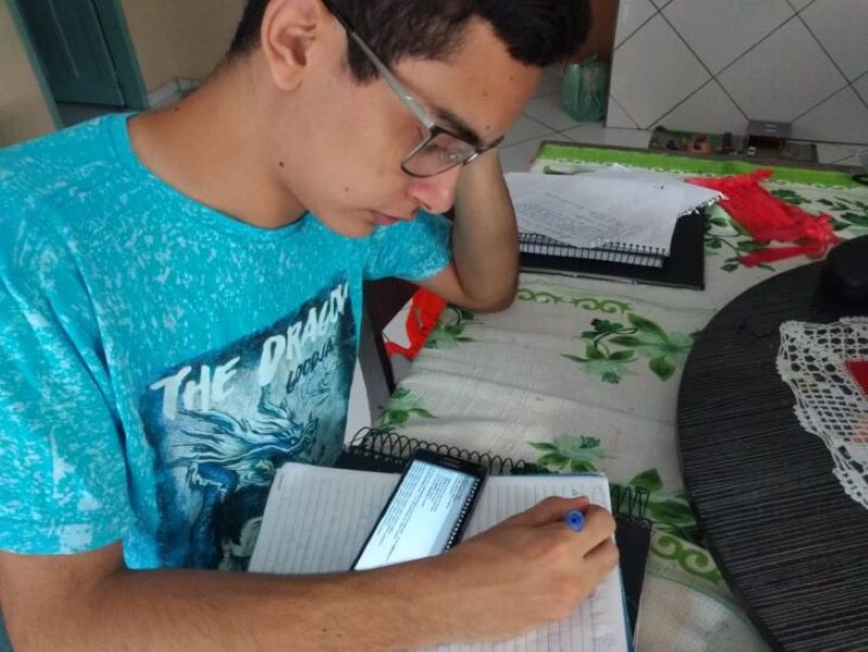 Piauí implementa aulas remotas