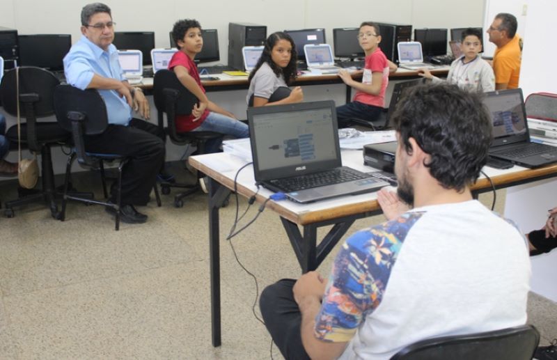 Professores da rede municipal de educação de Teresina participarão de curso online de robótica