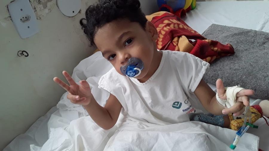 Dominicke em internação anterior decorrente das convulsões que sofre