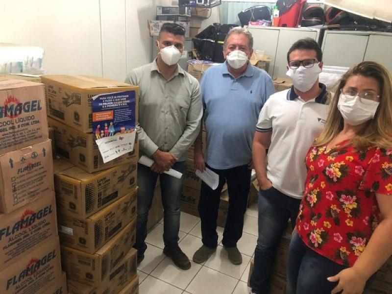 O Instituto Votorantim doou, máscaras de proteção, luvas de  procedimento, aventais, toucas e álcool em gel