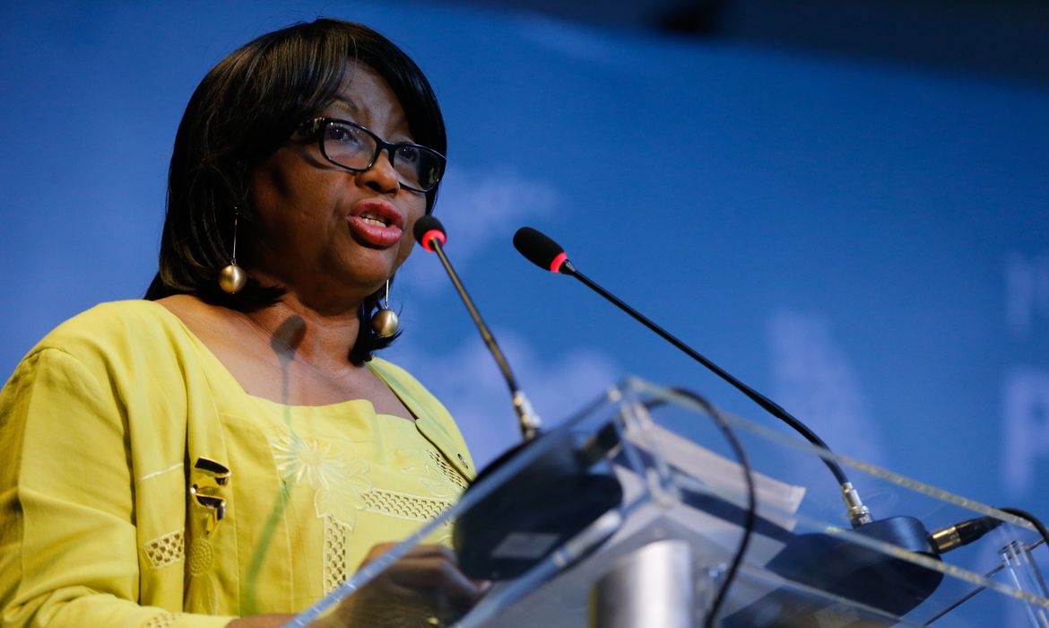 Carissa Etienne, diretora da Organização Pan-Americana da Saúde (OPAS/OMS)