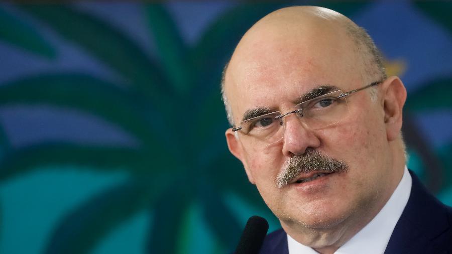 O ministro da Educação, Milton Ribeiro, tomou posse em 16 de julho e logo recebeu o diagnóstico de COVID