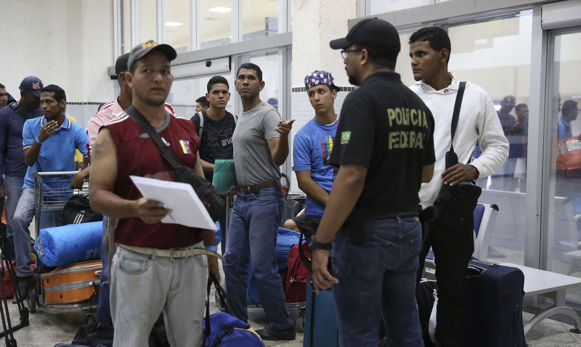 Atualmente, há 193.737 pedidos de refúgio em andamento no Brasil