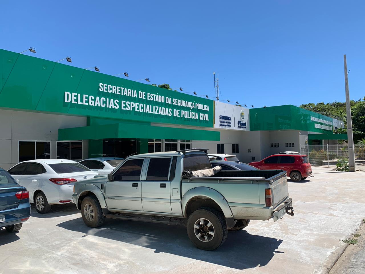 Delegacias Especializadas de Polícia Civil