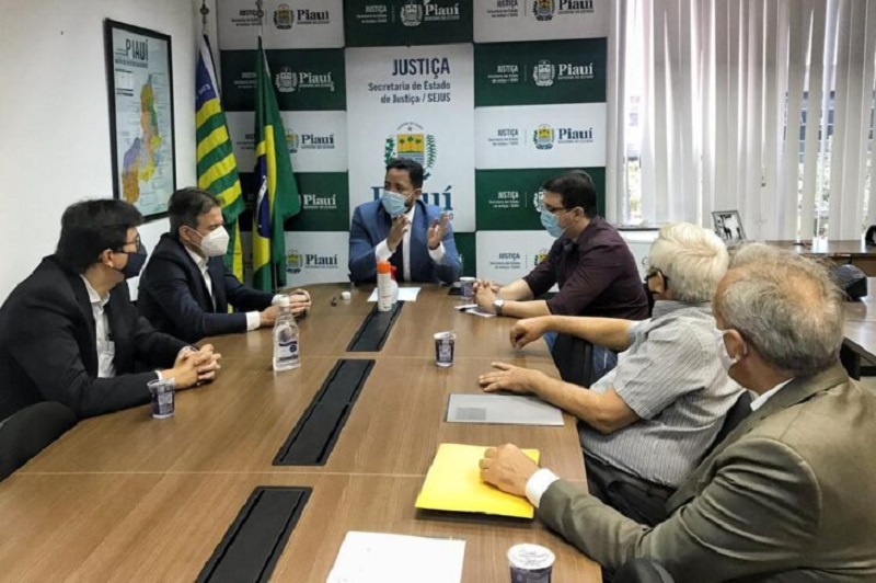 Reunião com  Carlos Edilson, representantes da empresa Houston e o presidente do Sebrae, Mário Lacerda