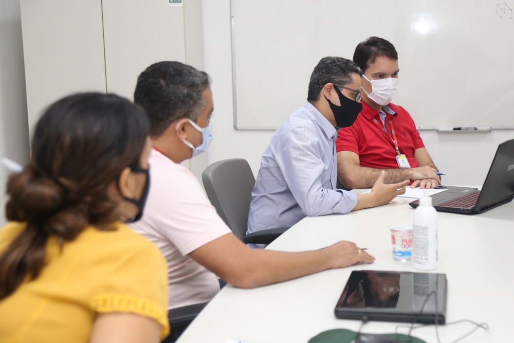 Reunião com donos de bares e restaurantes da Península