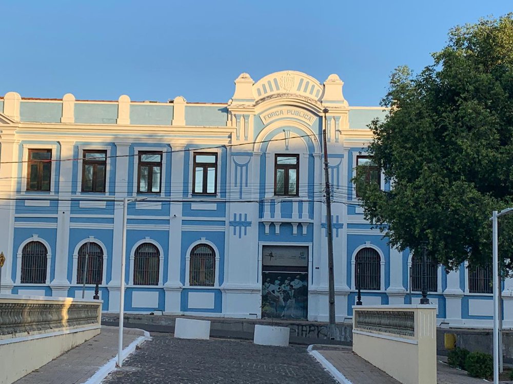 Antigo Quartel da Polícia Militar, atualmente Centro de Artesanal Mestre Dezinho (Foto: Jacinto Teles/JTNEWS) Antigo Quartel da Polícia Militar, atualmente Centro de Artesanal Mestre Dezinho (Foto: Jacinto Teles/JTNEWS)