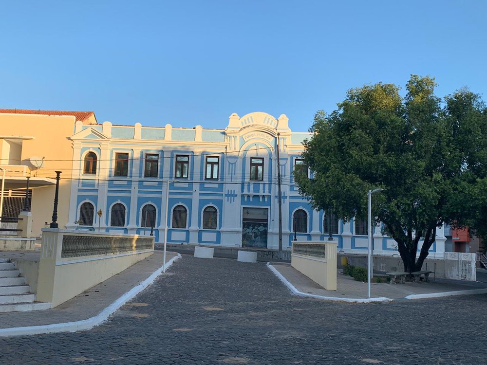 Antigo Quartel da Polícia Militar, atualmente Centro de Artesanal Mestre Dezinho (Foto: Jacinto Teles/JTNEWS) Antigo Quartel da Polícia Militar, atualmente Centro de Artesanal Mestre Dezinho (Foto: Jacinto Teles/JTNEWS)