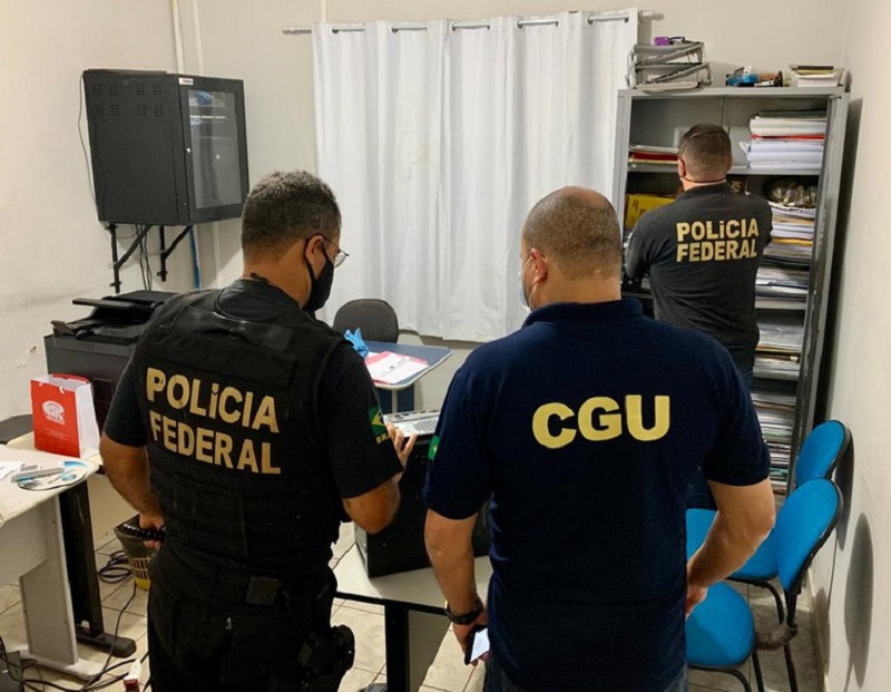 Agentes da Polícia Federal e  auditores da CGU-PI cumprem 17 mandados em cidades do Piauí e do Maranhão