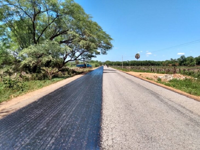 Obras na rodovia PI 141