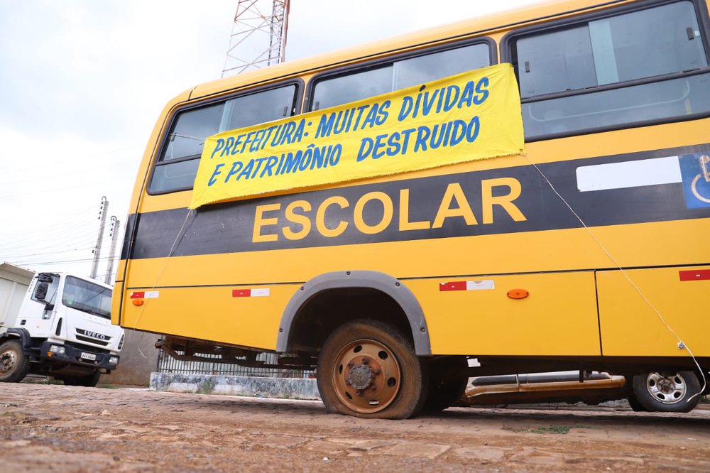 Ônibus escolar do município (Foto: Divulgação/Prefeitura de Passagem Franca) Ônibus escolar do município (Foto: Divulgação/Prefeitura de Passagem Franca)
