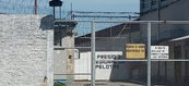Presídio Regional de Pelotas, onde trabalham os agentes penitenciários administrativos em atividades de segurança