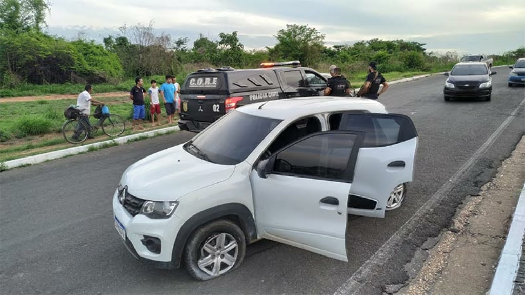 Carro usado pelos sequestradores