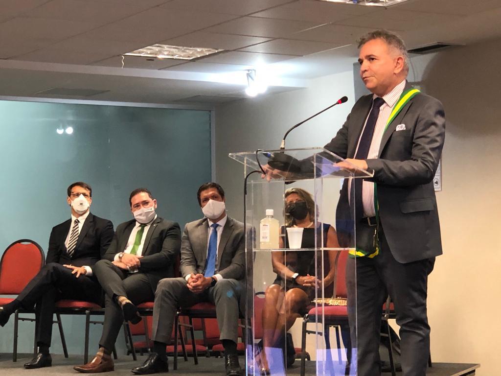 José Rômulo Plácido Sales é um dos homenageados com a Ordem do Mérito da Defensoria Pública da União
