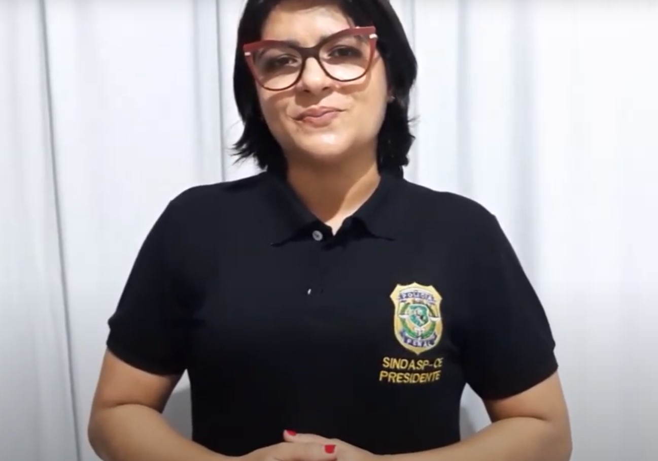 A presidente do Sindicato de Policiais Penais do Ceará (SINDPPEN-CE), Joélia Silveira