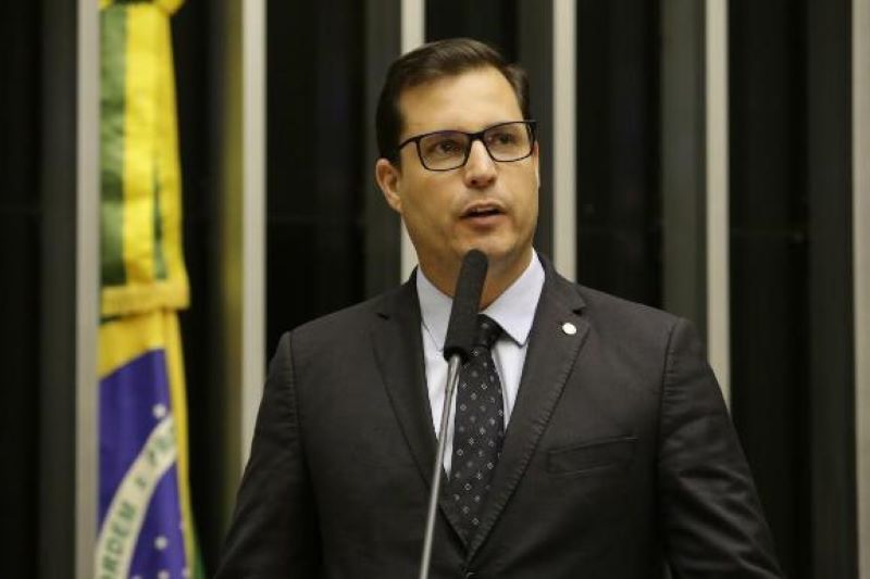 Deputado Carlos Nicoletti pretende apresentar proposta do Regime Jurídico Policial